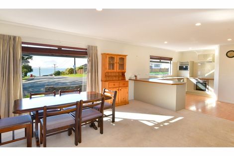 Photo of property in 81 Vipond Road, Stanmore Bay, Whangaparaoa, 0932