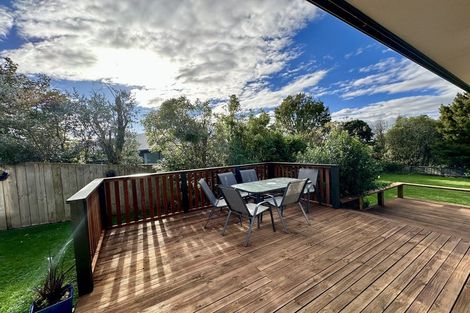 Photo of property in 11 Woodgate Court, Fitzherbert, Palmerston North, 4410