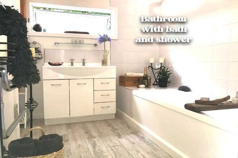 Photo of property in 1 Seaward Drive, Amberley, 7481