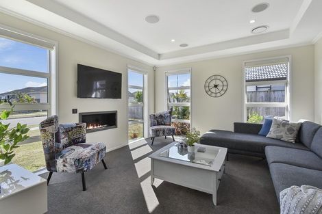 Photo of property in 7 Paso Fino Crescent, Karaka, Papakura, 2113