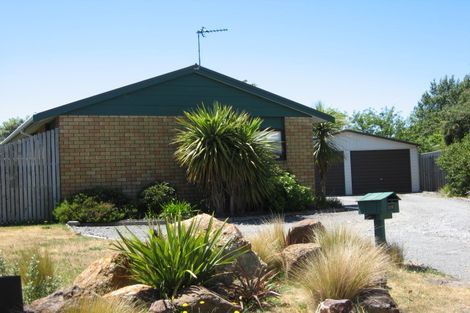 Photo of property in 29 Aberfoyle Place, Parklands, Christchurch, 8083