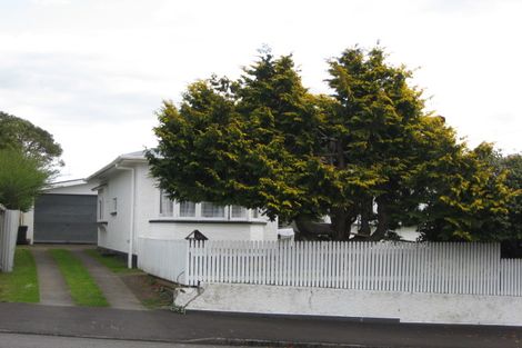 Photo of property in 50 Cutfield Road, New Plymouth, 4310