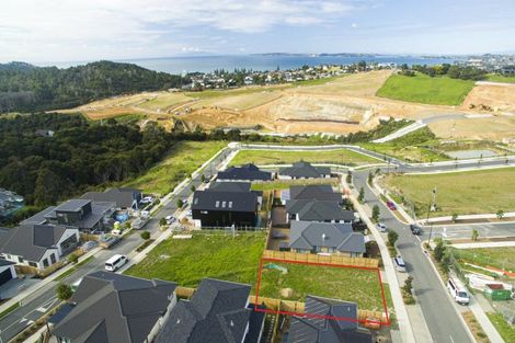 Photo of property in 3 Makomako Drive, Orewa, 0931