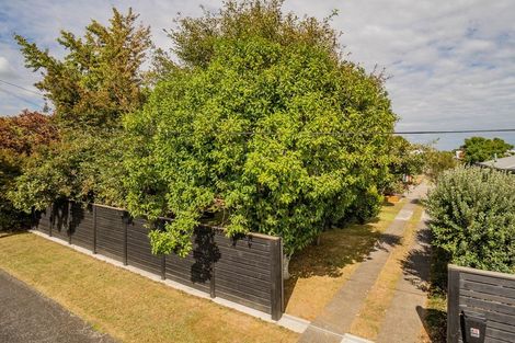 Photo of property in 18 Hill Crescent, Papakura, 2110