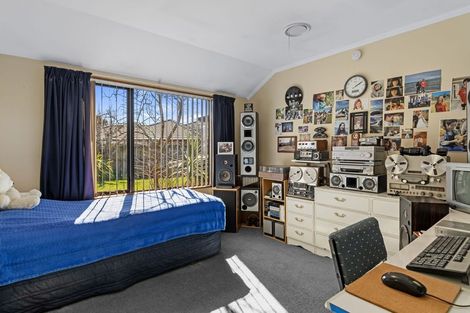 Photo of property in 13 Stagg Place, Brightwater, 7022