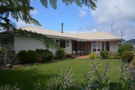 Photo of property in 12 Cheshire Street, Wilton, Wellington, 6012