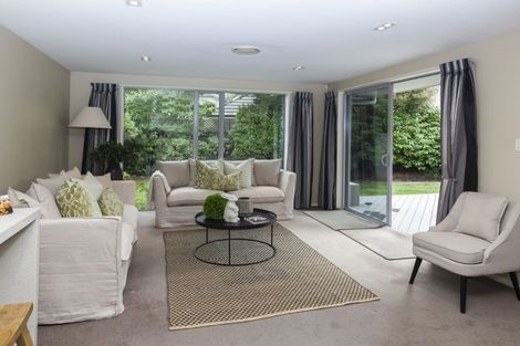 Photo of property in 87 Glandovey Road, Fendalton, Christchurch, 8052