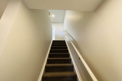 Photo of property in 22 Tukari Lane, Mangere Bridge, Auckland, 2022