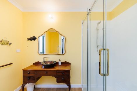 Photo of property in 121 Cashmere Drive, Fitzherbert, Palmerston North, 4410