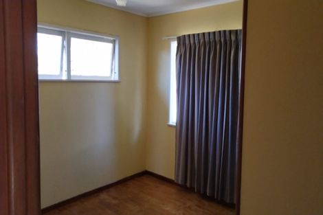 Photo of property in 25 Diana Drive, Glenfield, Auckland, 0627