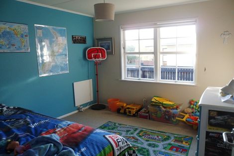 Photo of property in 14 Kaimanawa Street, Paraparaumu, 5032