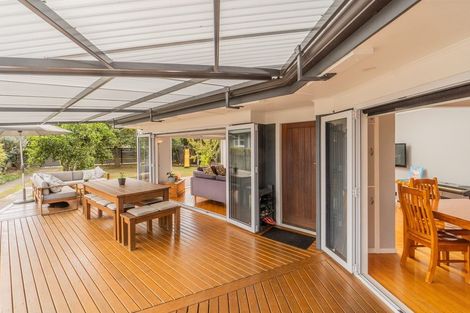 Photo of property in 18 Hill Crescent, Papakura, 2110