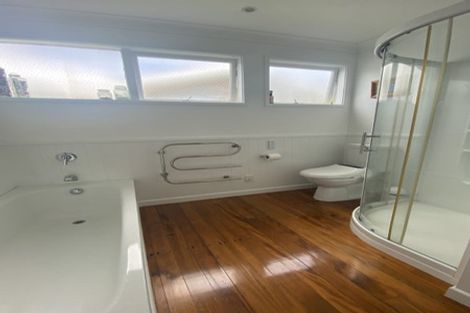 Photo of property in 3/2 Chilton Place, Howick, Auckland, 2014