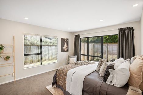 Photo of property in 10 Lorna Irene Drive, Raumati South, Paraparaumu, 5032