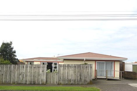 Photo of property in 167 Seaview Road, Westown, New Plymouth, 4310