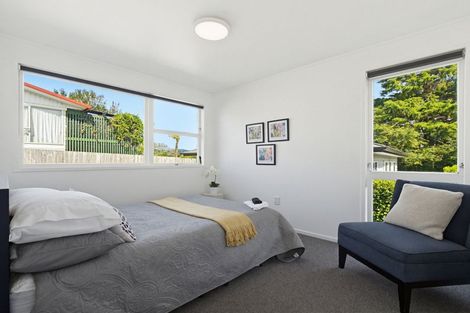 Photo of property in 5 Hetherington Road, Ranui, Auckland, 0612