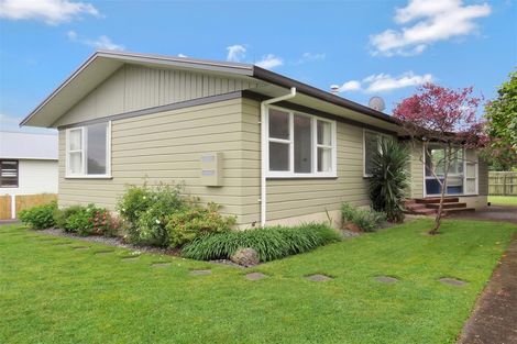 Photo of property in 12 Chaucer Place, Owhata, Rotorua, 3010