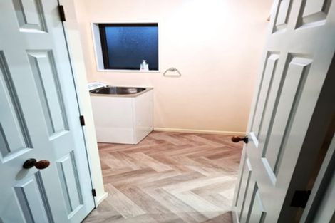 Photo of property in 9b Fraser Avenue, Johnsonville, Wellington, 6037