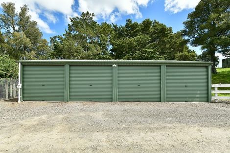 Photo of property in 167 Anderson Road, Helensville, 0875