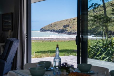Photo of property in 904 Te Oka Bay Road, Te Oka, Little River, 7591