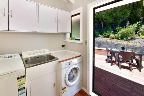 Photo of property in 3 Ngahere Views, Orewa, 0931