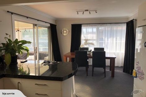 Photo of property in 16 Aspiring Avenue, Milson, Palmerston North, 4414