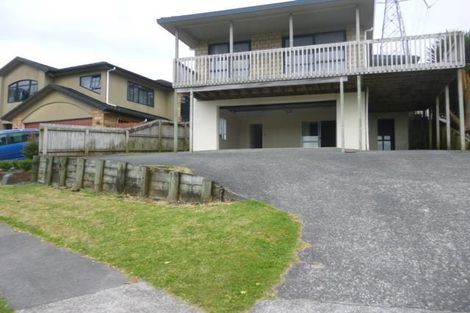 Photo of property in 31 Mt Lebanon Crescent, The Gardens, Auckland, 2105