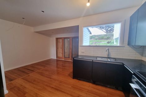 Photo of property in 75 Sidlaw Street, Strathmore Park, Wellington, 6022