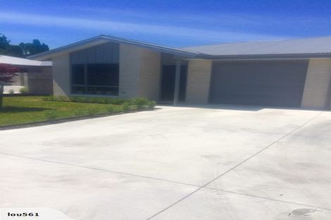 Photo of property in 2/28 Hobson Street, Thorndon, Wellington, 6011