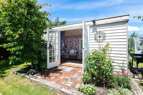 Photo of property in 44 Alpha Avenue, Strowan, Christchurch, 8052