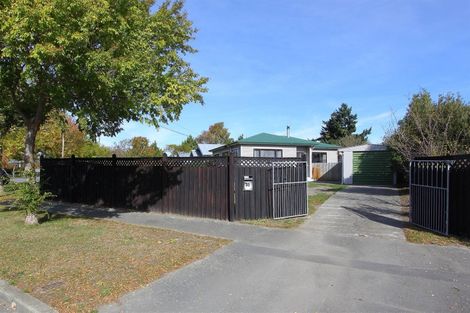 Photo of property in 35 Pannell Avenue, Wainoni, Christchurch, 8061