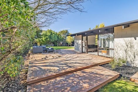 Photo of property in 12 Westfield Avenue, Templeton, Christchurch, 8042