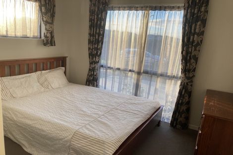 Photo of property in 74 Clemow Road, Fitzroy, New Plymouth, 4312