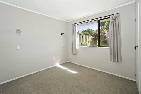 Photo of property in 6 Randell Place, Te Puke, 3119