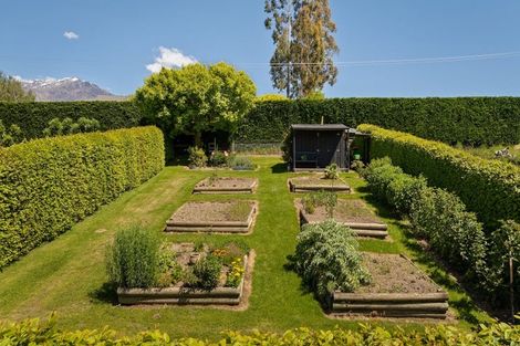Photo of property in 31 Rutherford Road, Lake Hayes, Queenstown, 9371