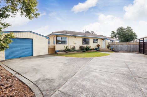 Photo of property in 93 Benmore Avenue, Cloverlea, Palmerston North, 4412