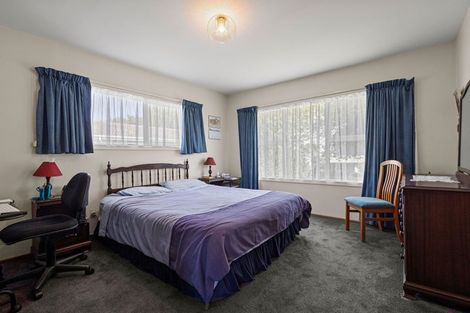 Photo of property in 32 Claridges Road, Casebrook, Christchurch, 8051