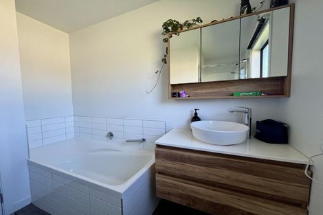 Photo of property in 9 Menzies Street, Westport, 7825