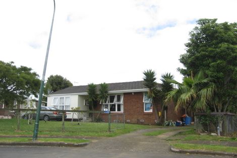 Photo of property in 9 Arnhem Place, Pukekohe, 2120