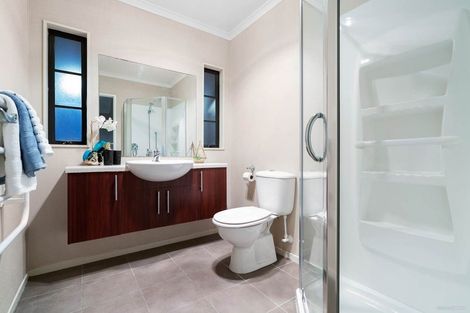 Photo of property in 4a Dapple Place, Flat Bush, Auckland, 2019