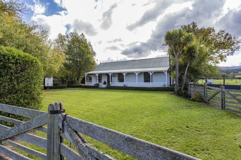 Photo of property in 54 Victoria Street, Oxford, 7430