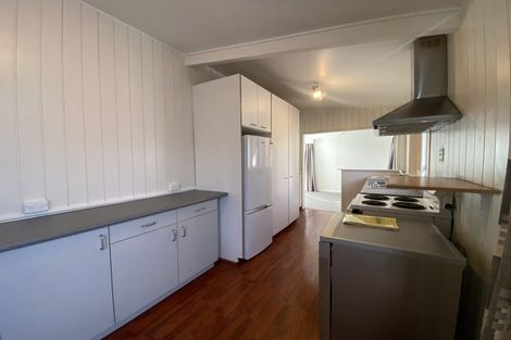 Photo of property in 56 Dowse Drive, Maungaraki, Lower Hutt, 5010