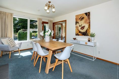 Photo of property in 13 Woodbury Street, Avonhead, Christchurch, 8042