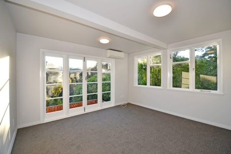 Photo of property in 23 Ngaio Gorge Road, Ngaio, Wellington, 6035