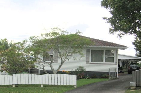 Photo of property in 14 Sunvue Road, Glen Eden, Auckland, 0602