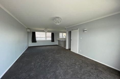 Photo of property in 2/19 Bucklands Beach Road, Bucklands Beach, Auckland, 2012