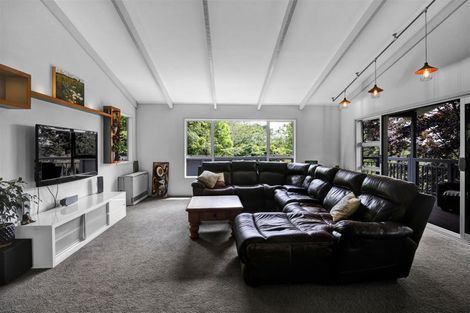 Photo of property in 25 Saxton Road, Upper Vogeltown, New Plymouth, 4310