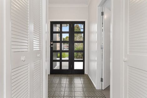 Photo of property in 129 Kings Avenue, Matua, Tauranga, 3110