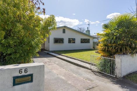 Photo of property in 66 Middle Road, Havelock North, 4130