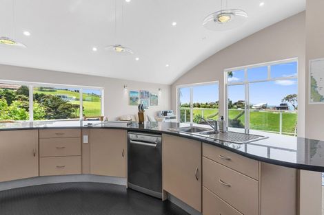 Photo of property in 16 Island View Lane, Langs Beach, Waipu, 0582